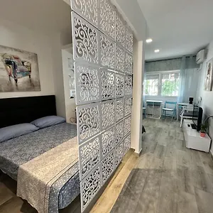 https://manbaj-recien-reformado-piscina-playa-a-10-minutos.hotelsinnerja.org